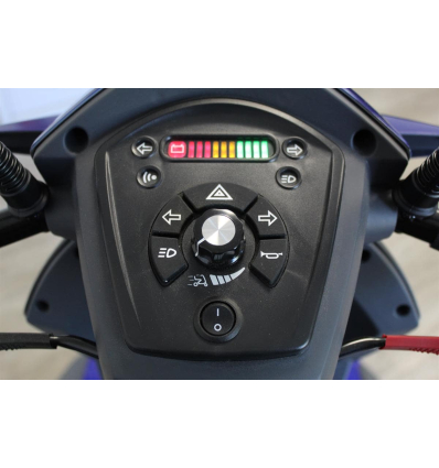 Scooter électrique 4 roues Le Castelet 780