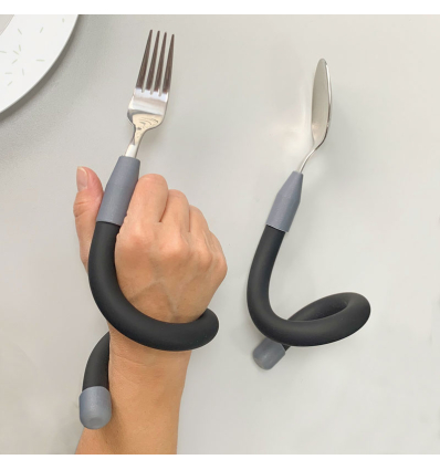 Couvert ergonomique adulte avec manche flexible