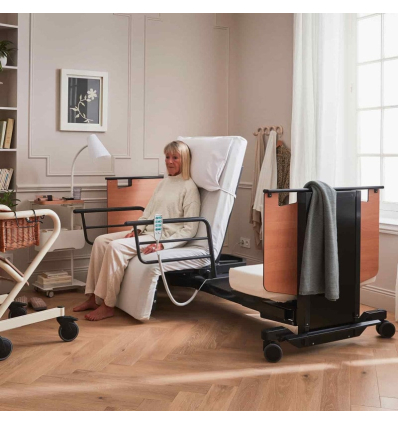 Lit médicalisé électrique 1 personne rotatif et releveur Orbit position assise