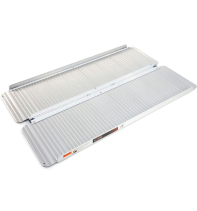 Rampe d'accès PMR pliable Aplos non conforme aux normes ERP