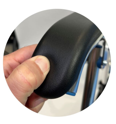 Chaise de douche percée mobile et pliante Minorque avec accoudoirs souples