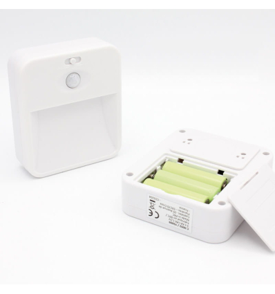 Chemin lumineux connecté avec 2 veilleuses interactives