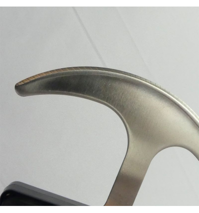 Couteau ergonomique handicap à lame basculante