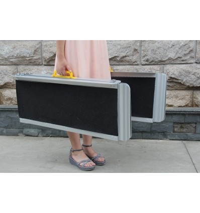 Rampe pliable Ergo Easy pour fauteuils roulants