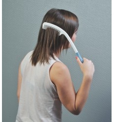 Peigne avec manche ergonomique