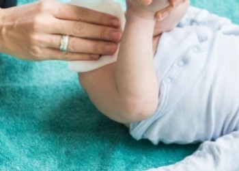 Santé : 28 produits d'hygiène à éviter pour votre bébé