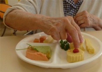 Comment déceler la dénutrition des personnes âgées ? 